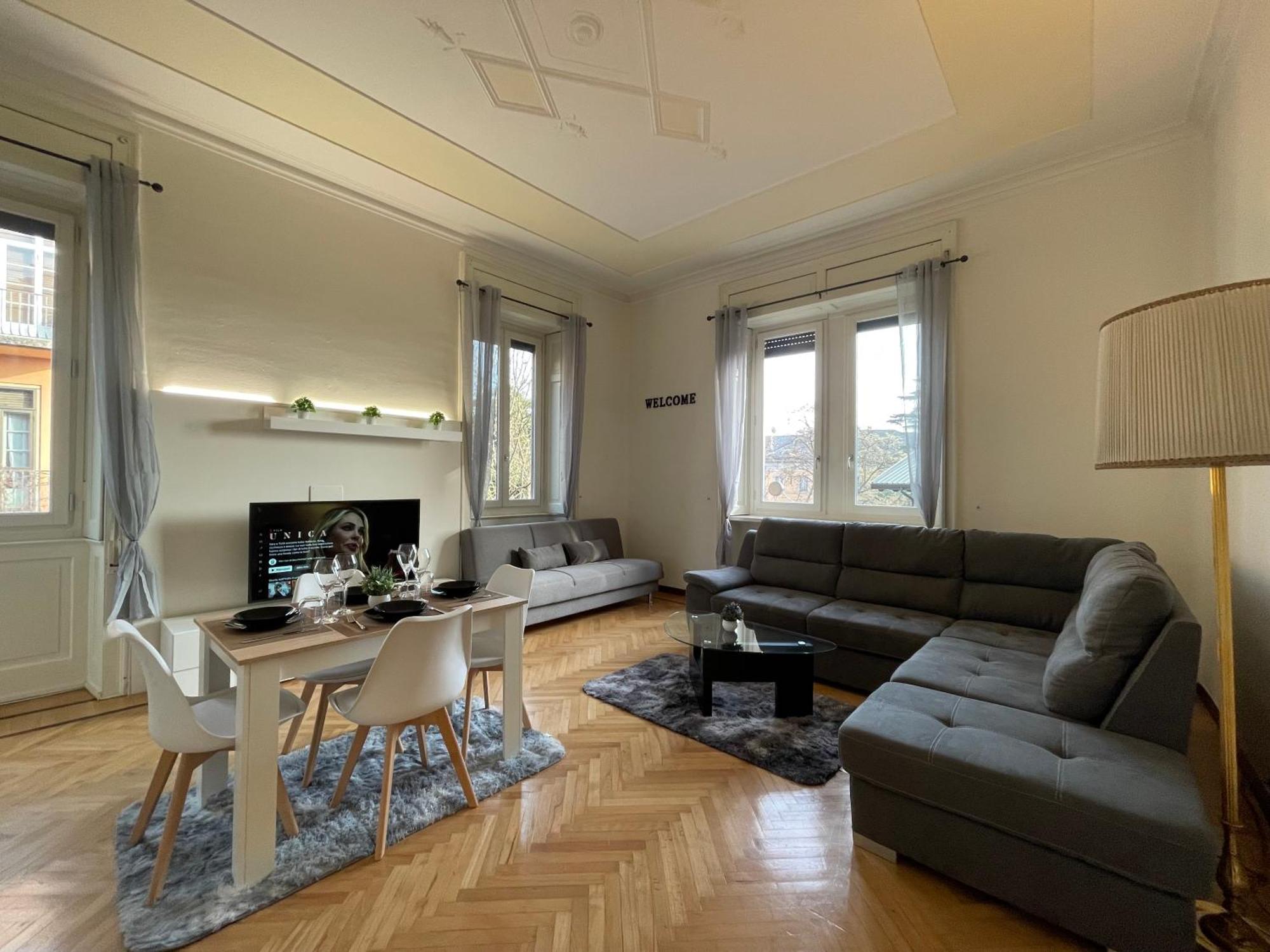 Bg Royal Con Parcheggio - Vista Citta Alta Apartment Bergamo